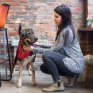 Meet your Posher, Jade